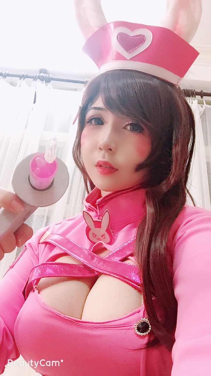 Uy Uy - NO.05 D.VA Bunny Nurse(29)